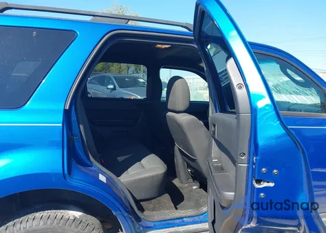 2012 Ford Escape Xlt z USA, uszkodzony, nr VIN 1FMCU0D75CKC00546